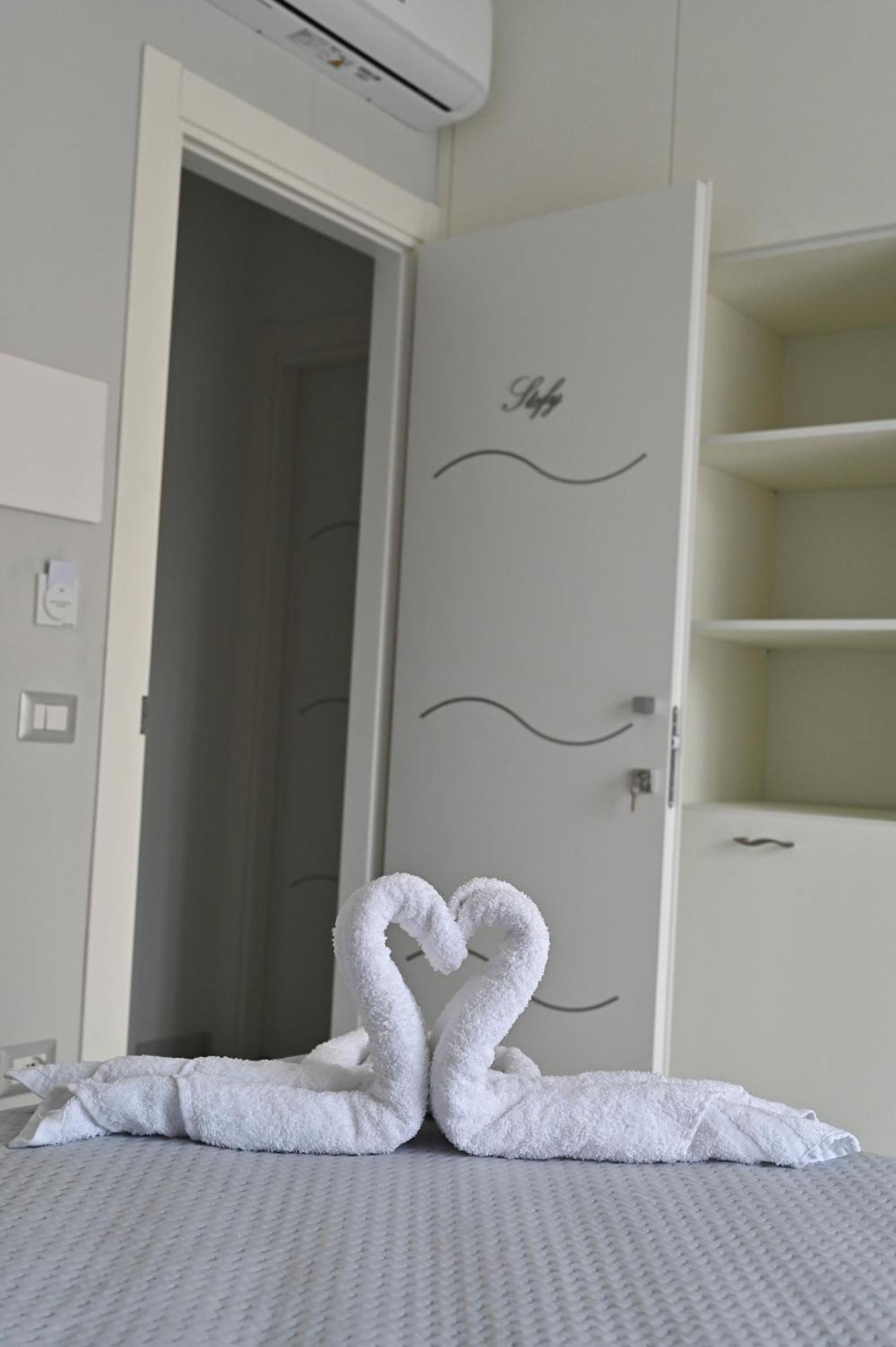 Bebsantaniellohouse1 Bed & Breakfast Naples Luaran gambar