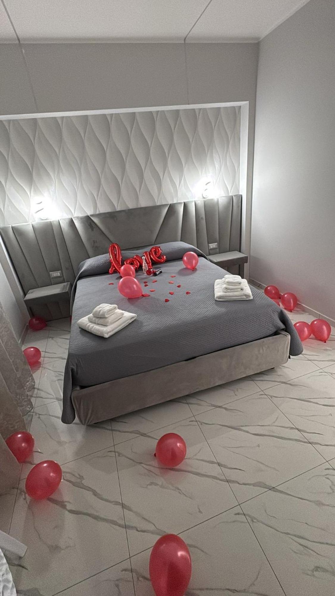 Bebsantaniellohouse1 Bed & Breakfast Naples Luaran gambar